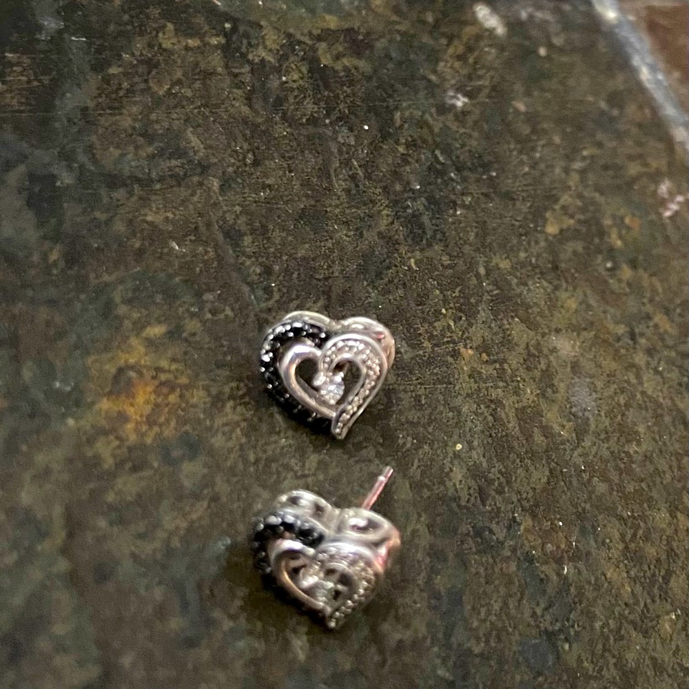 Heart shaped sterling silver earrings